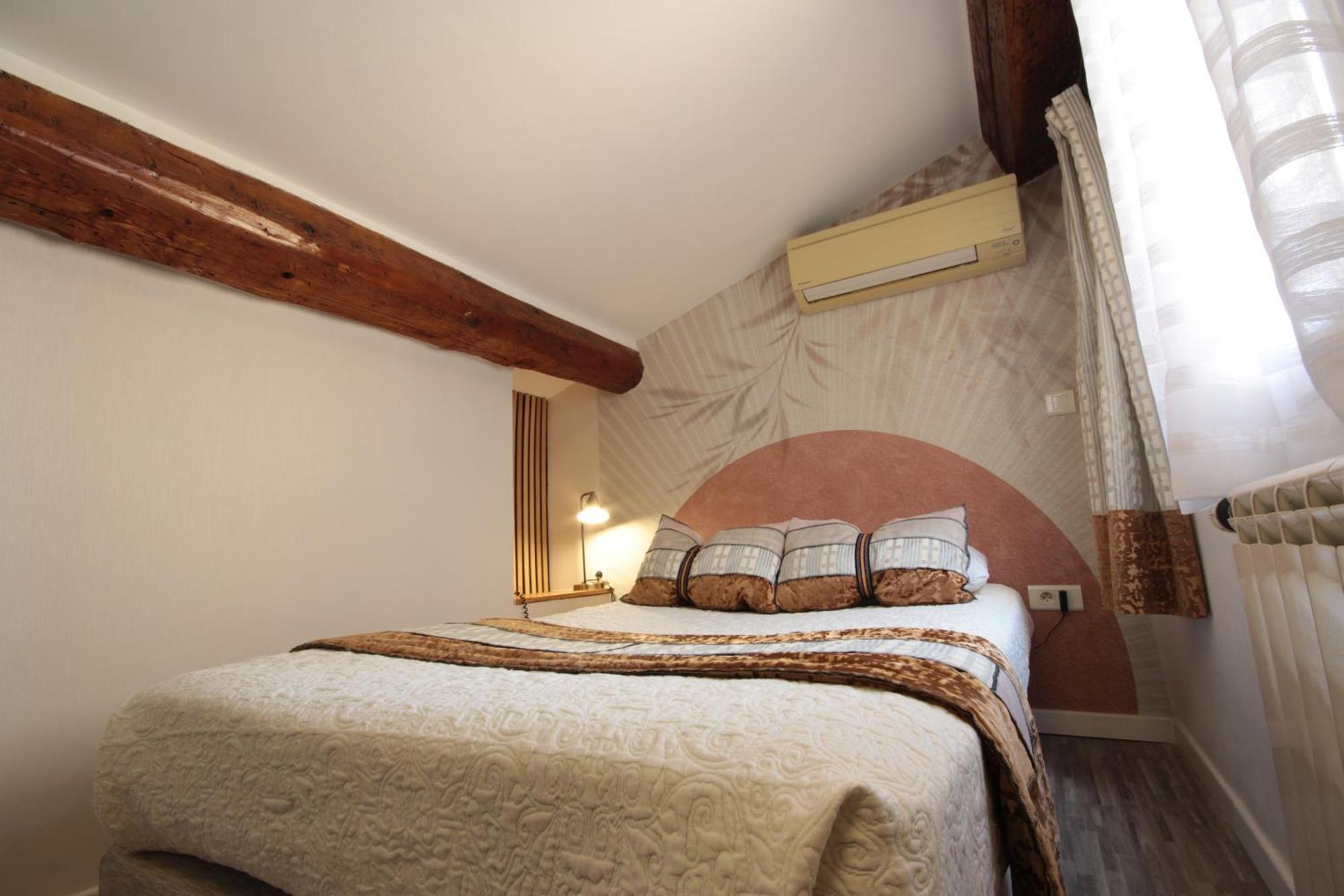 Hotel Des Arts, Artisanal Et Independant Montpellier Dış mekan fotoğraf